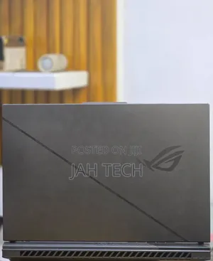 New Laptop Asus ROG Strix G17 32GB Intel Core i9 SSD 2T