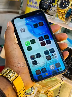 Apple iPhone 11 64 GB Black