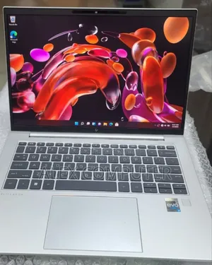 New Laptop HP EliteBook 840 G9 16GB Intel Core i7 SSD 512GB