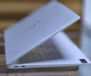 New Laptop Dell XPS 13 32GB Intel Core Ultra 7 SSD 1T