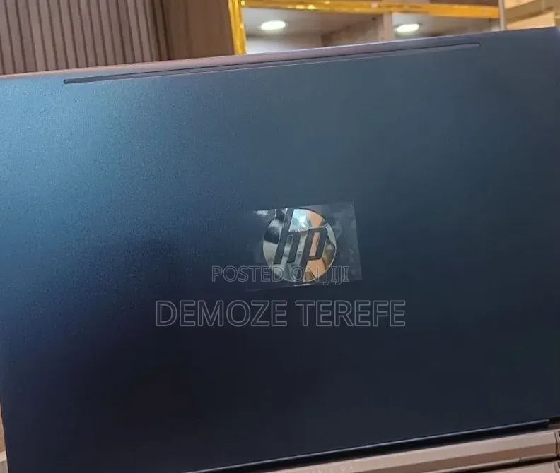 New Laptop HP Pavilion 15 8GB Intel Core i5 SSD 512GB