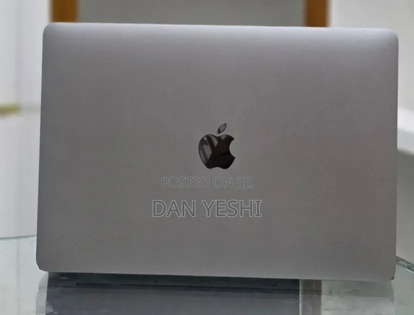New Laptop Apple MacBook Air 2020 M1 16GB Apple M1 SSD 256GB