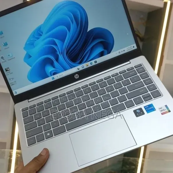 New Laptop HP Stream Notebook 16GB Intel Core i5 SSD 512GB
