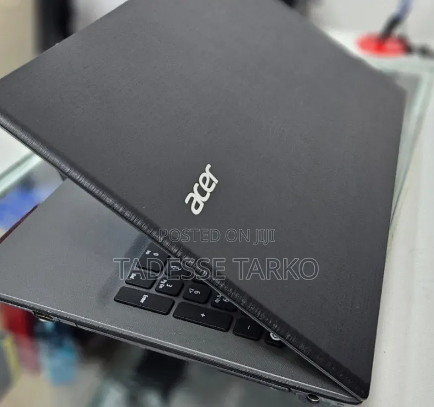 New Laptop Acer 8GB Intel Core i5 HDD 1T