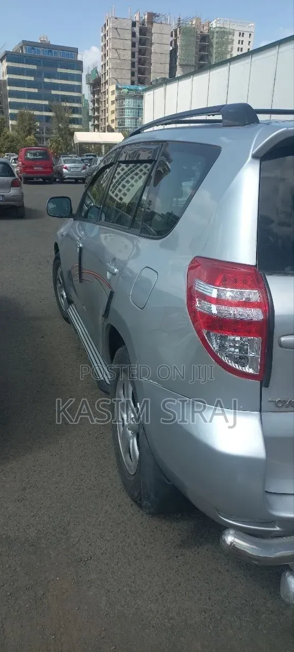 Toyota RAV4 2.4 2008 Silver