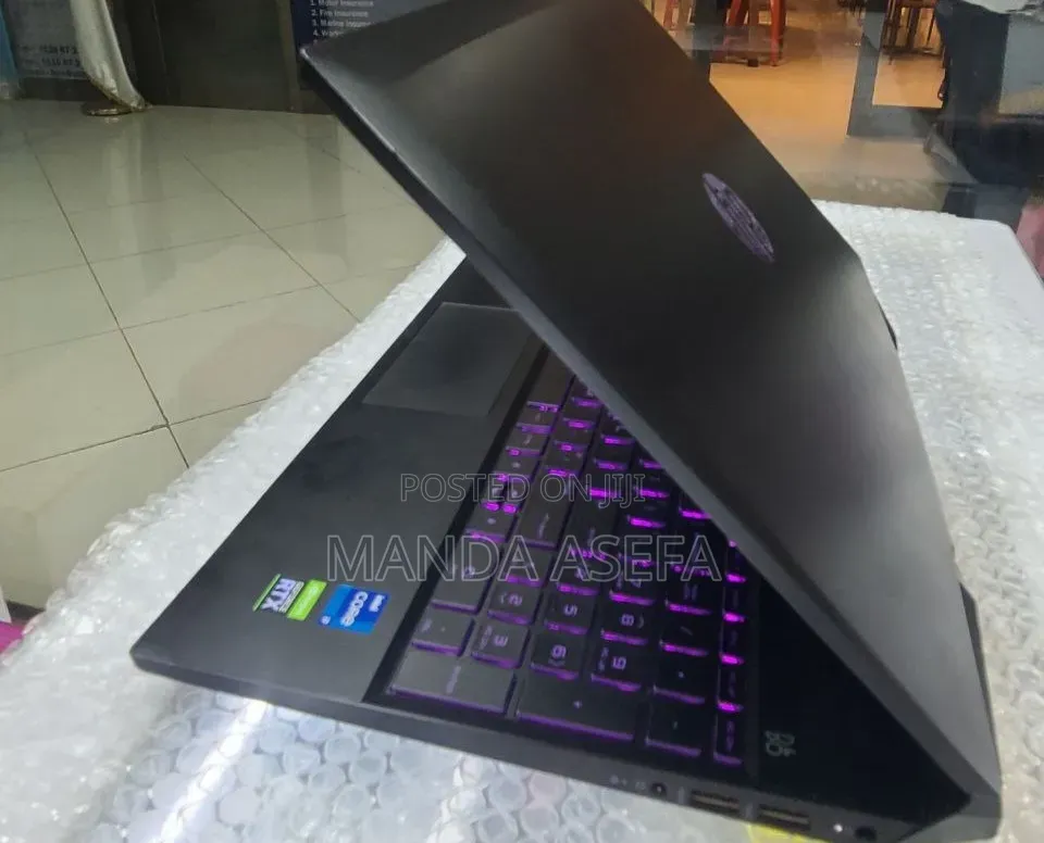 New Laptop HP Pavilion Power 15 16GB Intel Core i7 SSD 512GB