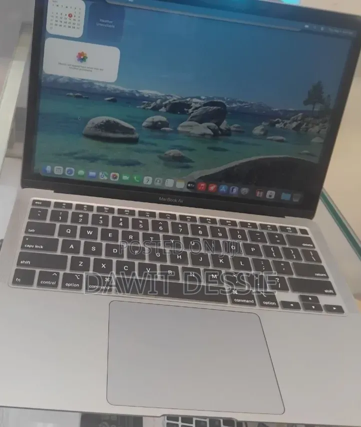 New Laptop Apple MacBook Air 2020 M1 16GB Apple M1 SSD 512GB