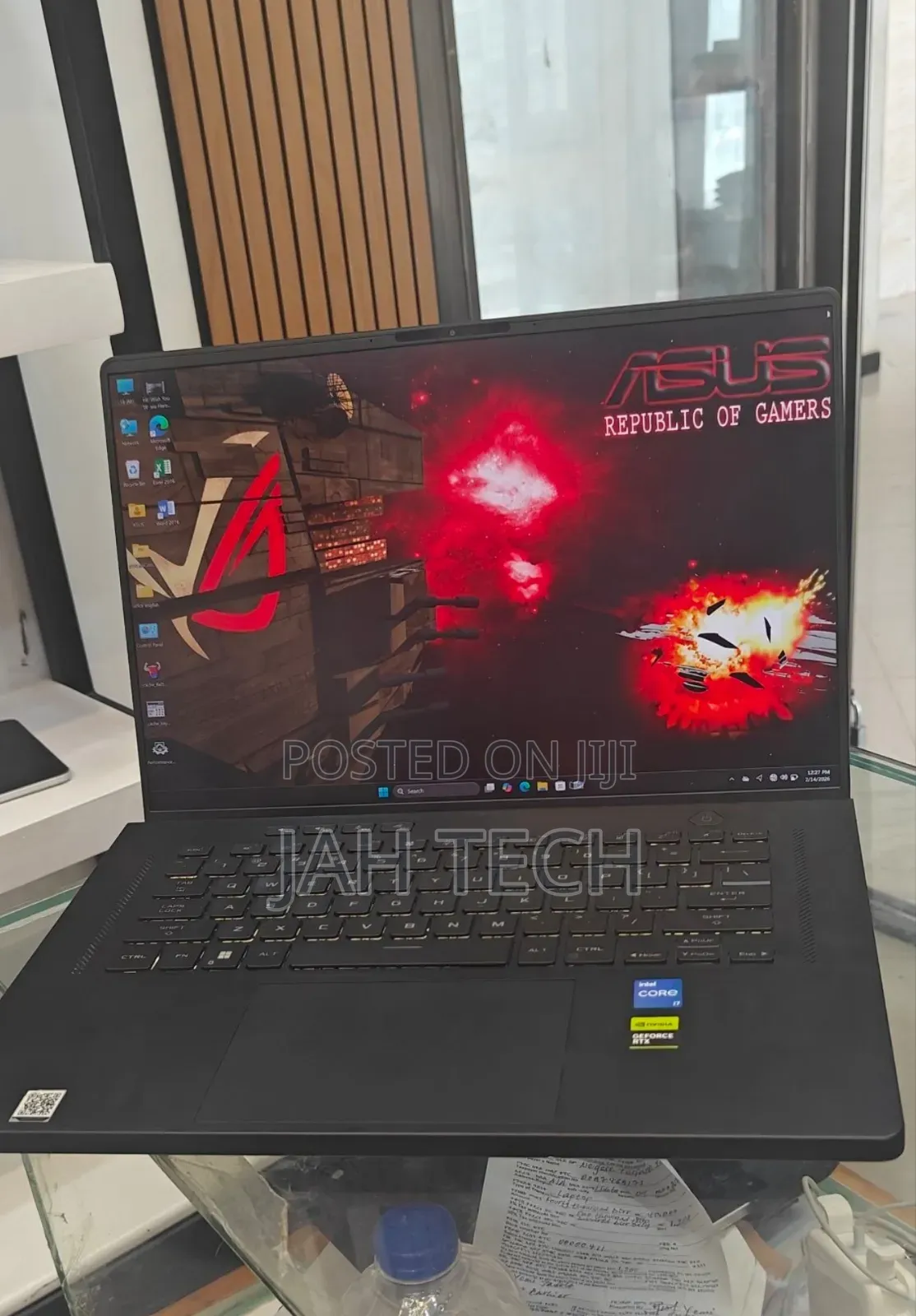 New Laptop Asus ROG Zephyrus G15 16GB Intel Core i7 SSD 512GB