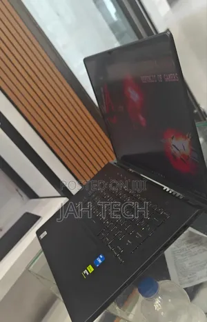 New Laptop Asus ROG Zephyrus G15 16GB Intel Core i7 SSD 512GB