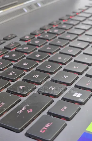 New Laptop Asus ROG Strix G15 32GB Intel Core i9 SSD 2T