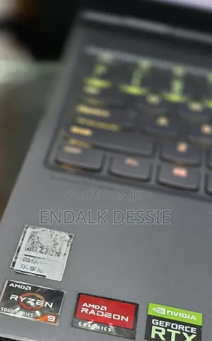 New Laptop Lenovo Legion Slim 5 16GB AMD Ryzen 9 SSD 1T