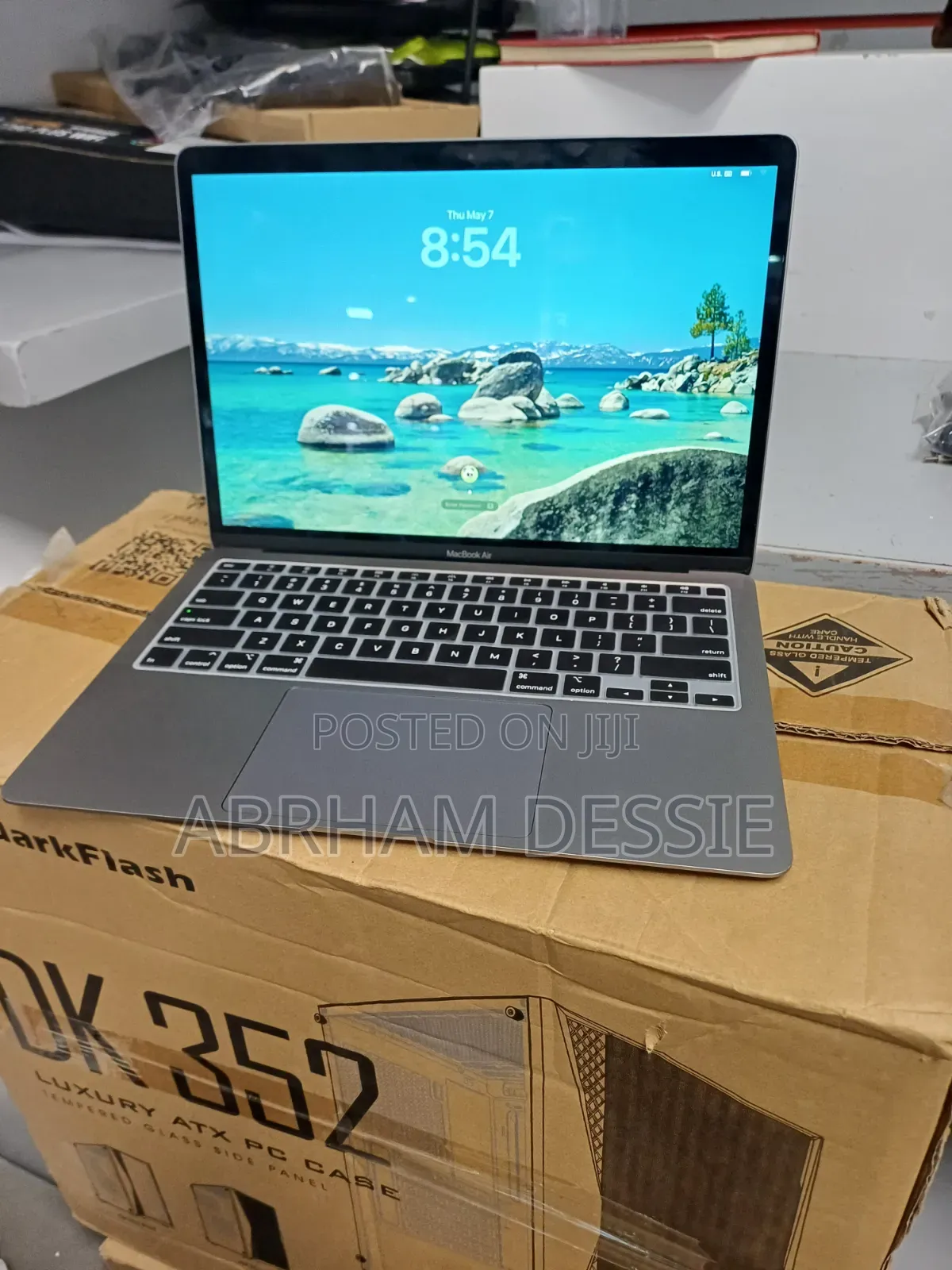 New Laptop Apple MacBook Air 2020 M1 16GB Apple M1 SSD 256GB