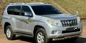 Toyota Land Cruiser Prado 2014 Silver
