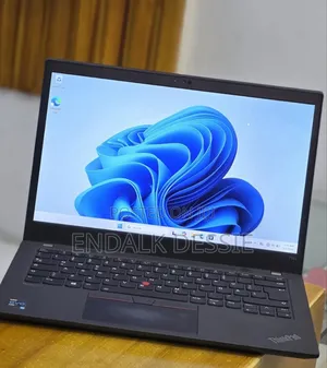 New Laptop Lenovo ThinkPad T14s G4 16GB Intel Core i7 SSD 512GB