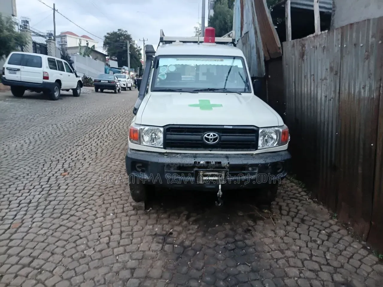 Toyota Land Cruiser 2012 Ivory