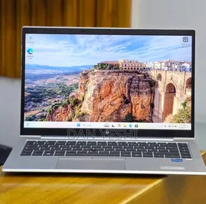 New Laptop HP EliteBook 840 G8 16GB Intel Core i5 SSD 512GB
