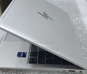 New Laptop HP EliteBook 830 G9 16GB Intel Core i5 SSD 512GB