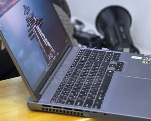 New Laptop Lenovo Legion 5 16GB AMD Ryzen 7 SSD 1T