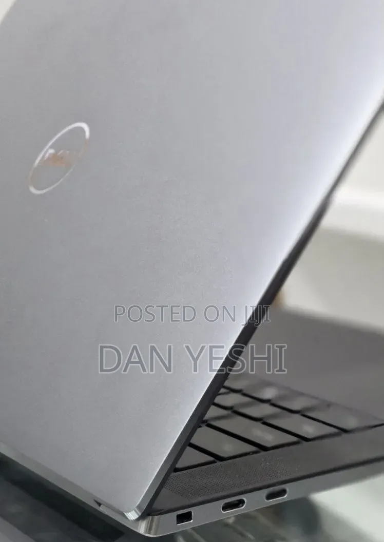 New Laptop Dell Precision 5550 16GB Intel Core i7 SSD 512GB
