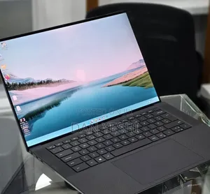 New Laptop Dell Precision 5550 16GB Intel Core i7 SSD 512GB