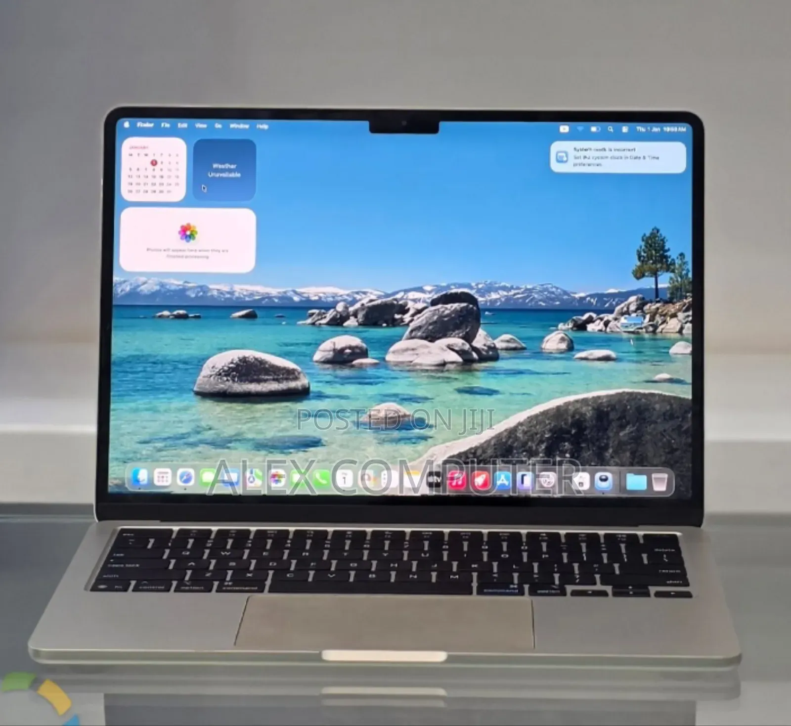 New Laptop Apple MacBook Air 2025 M4 13-inch 16GB Apple M4 SSD 256GB