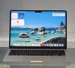 New Laptop Apple MacBook Air 2025 M4 13-inch 16GB Apple M4 SSD 256GB