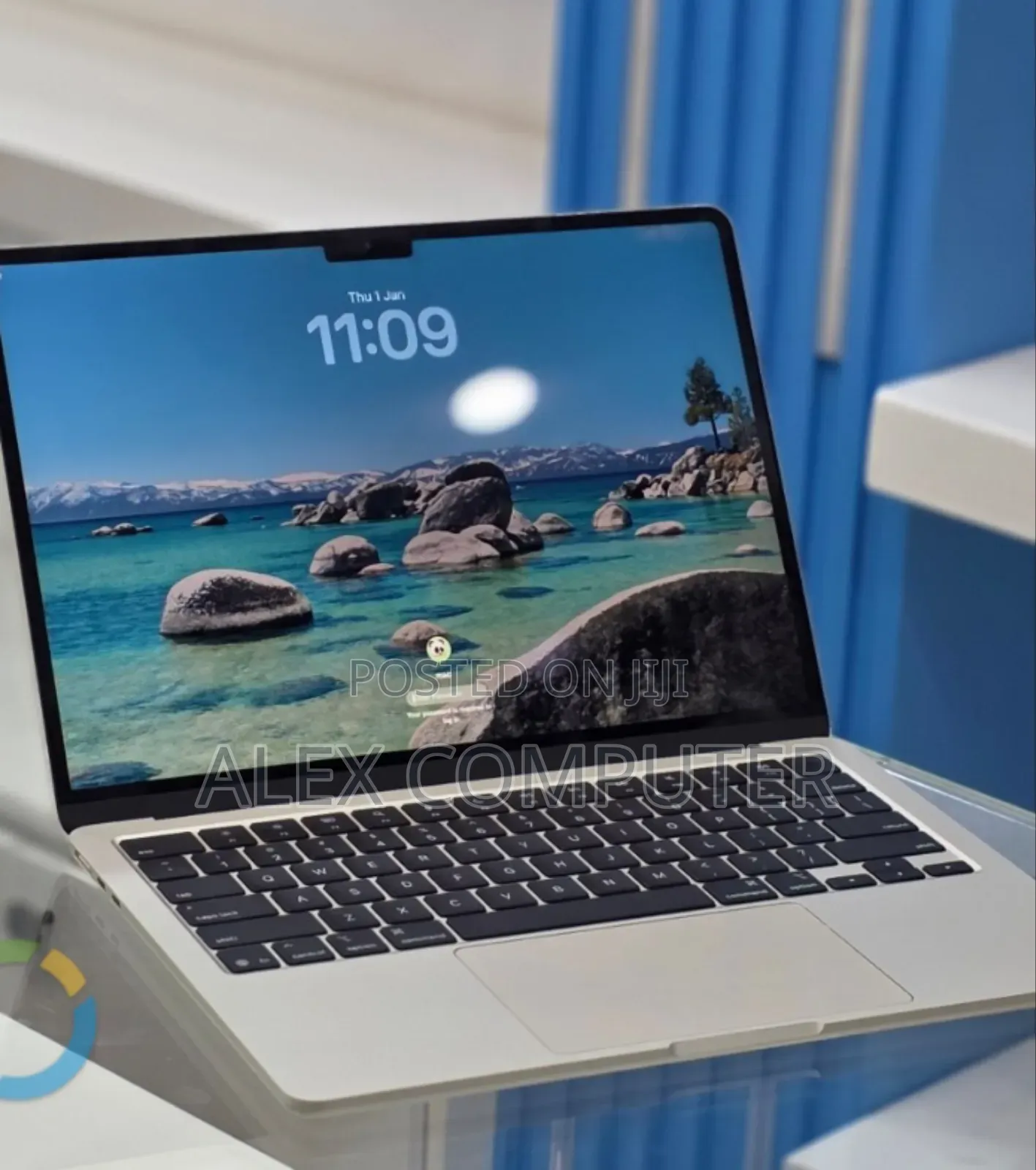 New Laptop Apple MacBook Air 2025 M4 13-inch 16GB Apple M4 SSD 256GB