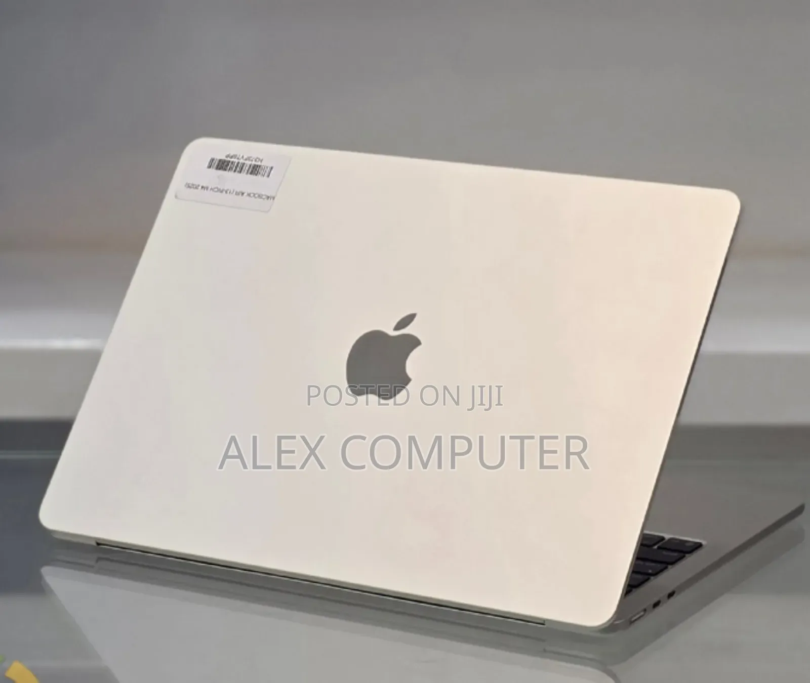 New Laptop Apple MacBook Air 2025 M4 13-inch 16GB Apple M4 SSD 256GB