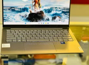 New Laptop Lenovo 32GB Intel Core Ultra 7 SSD 512GB