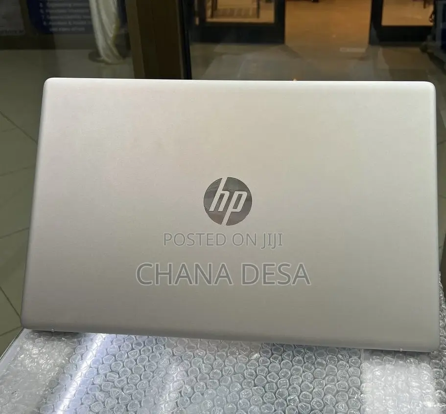 New Laptop HP Stream Notebook 8GB AMD Ryzen 5 SSD 512GB