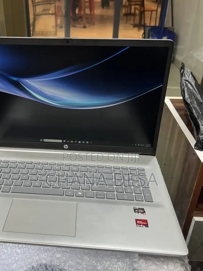 New Laptop HP Stream Notebook 8GB AMD Ryzen 5 SSD 512GB