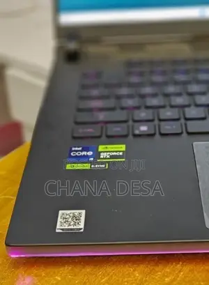 New Laptop Asus 32GB Intel Core i9 SSD 2T