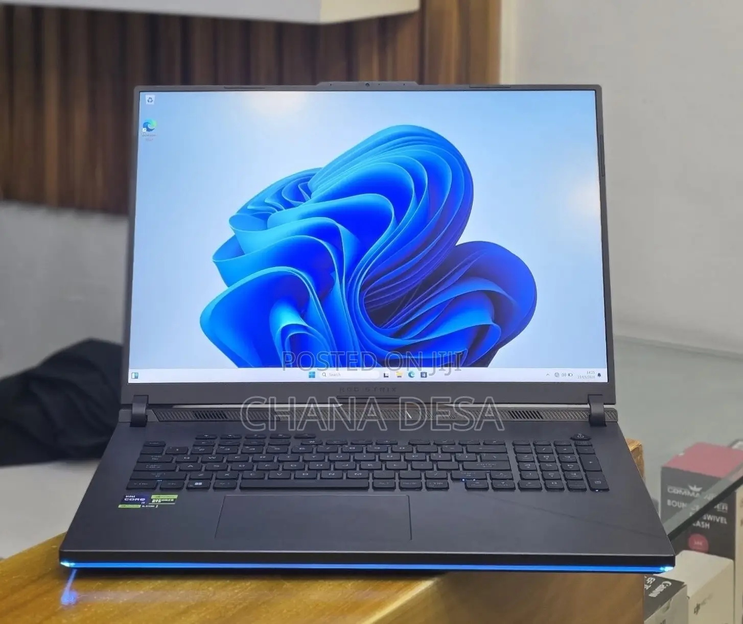 New Laptop Asus 32GB Intel Core i9 SSD 2T