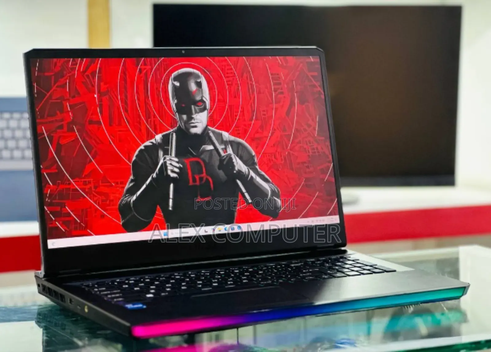 New Laptop MSI GE75 Raider 11UH 16GB Intel Core i7 SSD 1T