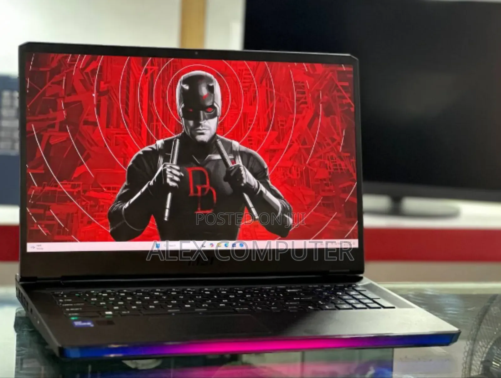 New Laptop MSI GE75 Raider 11UH 16GB Intel Core i7 SSD 1T