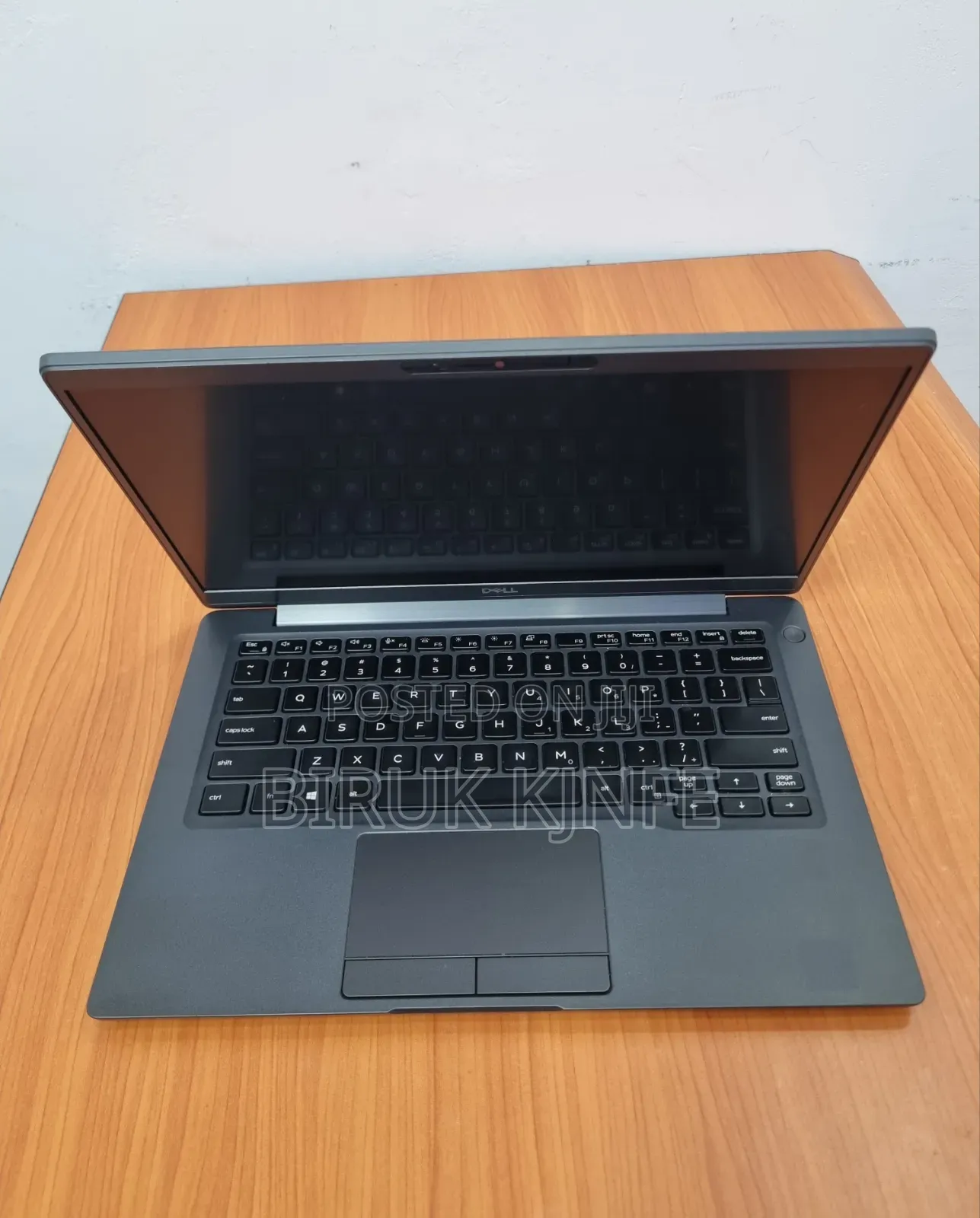New Laptop Dell Latitude 7300 8GB Intel Core i7 SSD 256GB