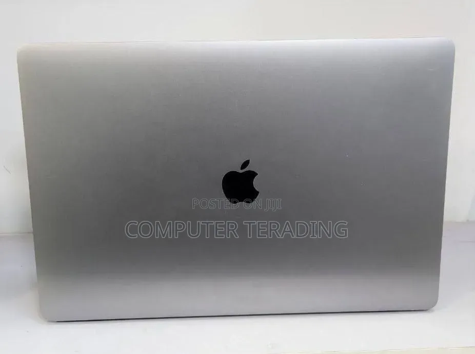 New Laptop Apple MacBook Pro 2019 16GB Intel Core i9 SSD 512GB