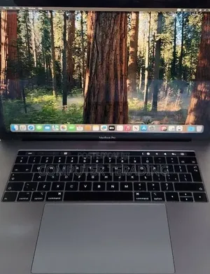 New Laptop Apple MacBook Pro 2019 16GB Intel Core i9 SSD 512GB
