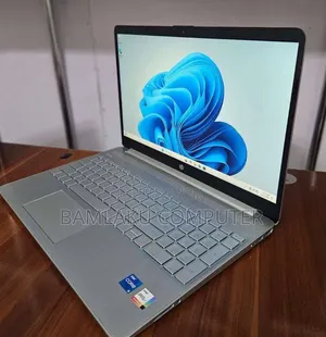 New Laptop HP Stream Notebook 8GB Intel Core i5 SSD 256GB