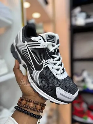 Nike Vemero5 Sneakers Master Quality Shoes Made in Vietnam