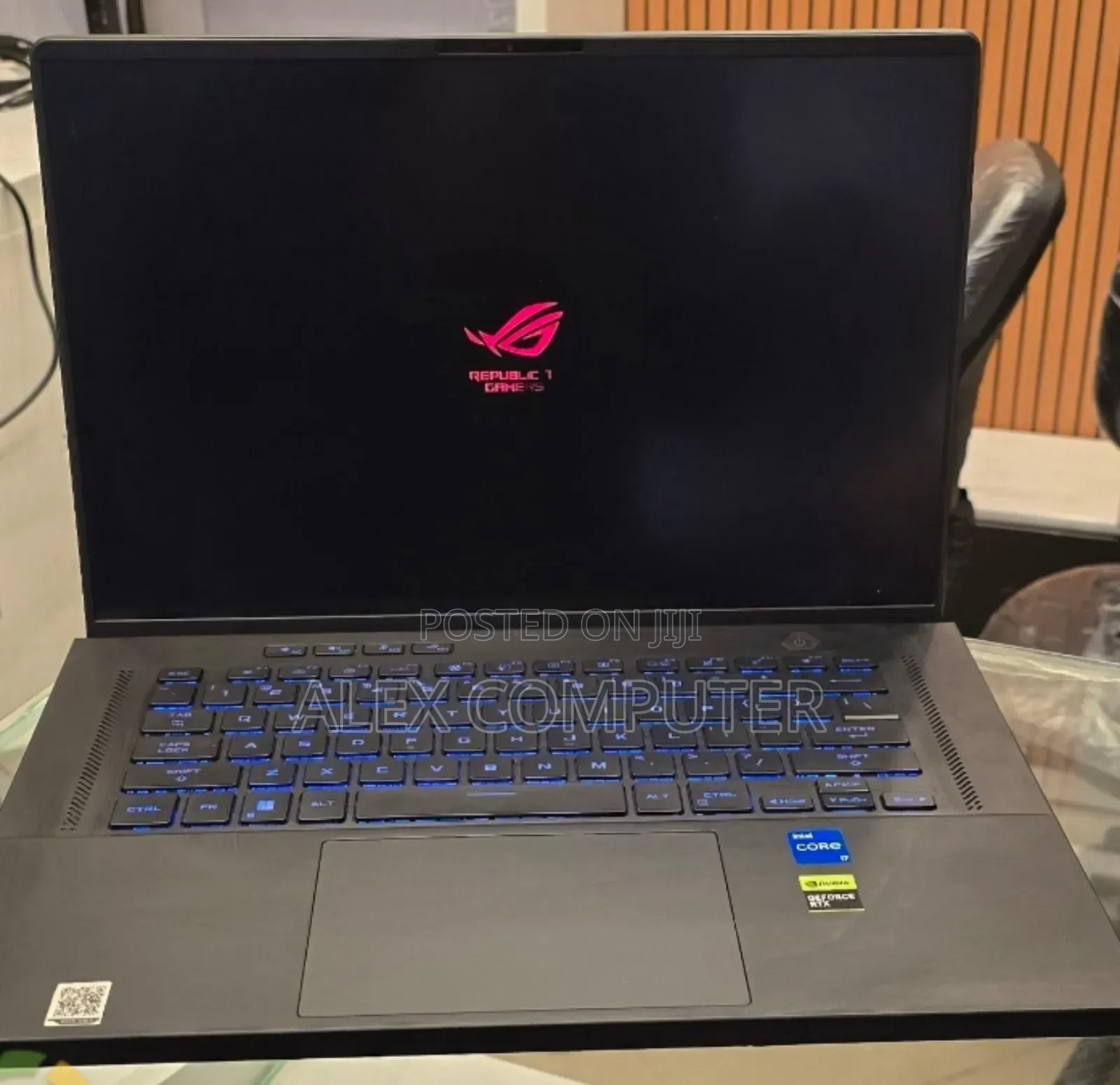 New Laptop Asus ROG Zephyrus G15 16GB Intel Core i7 SSD 512GB