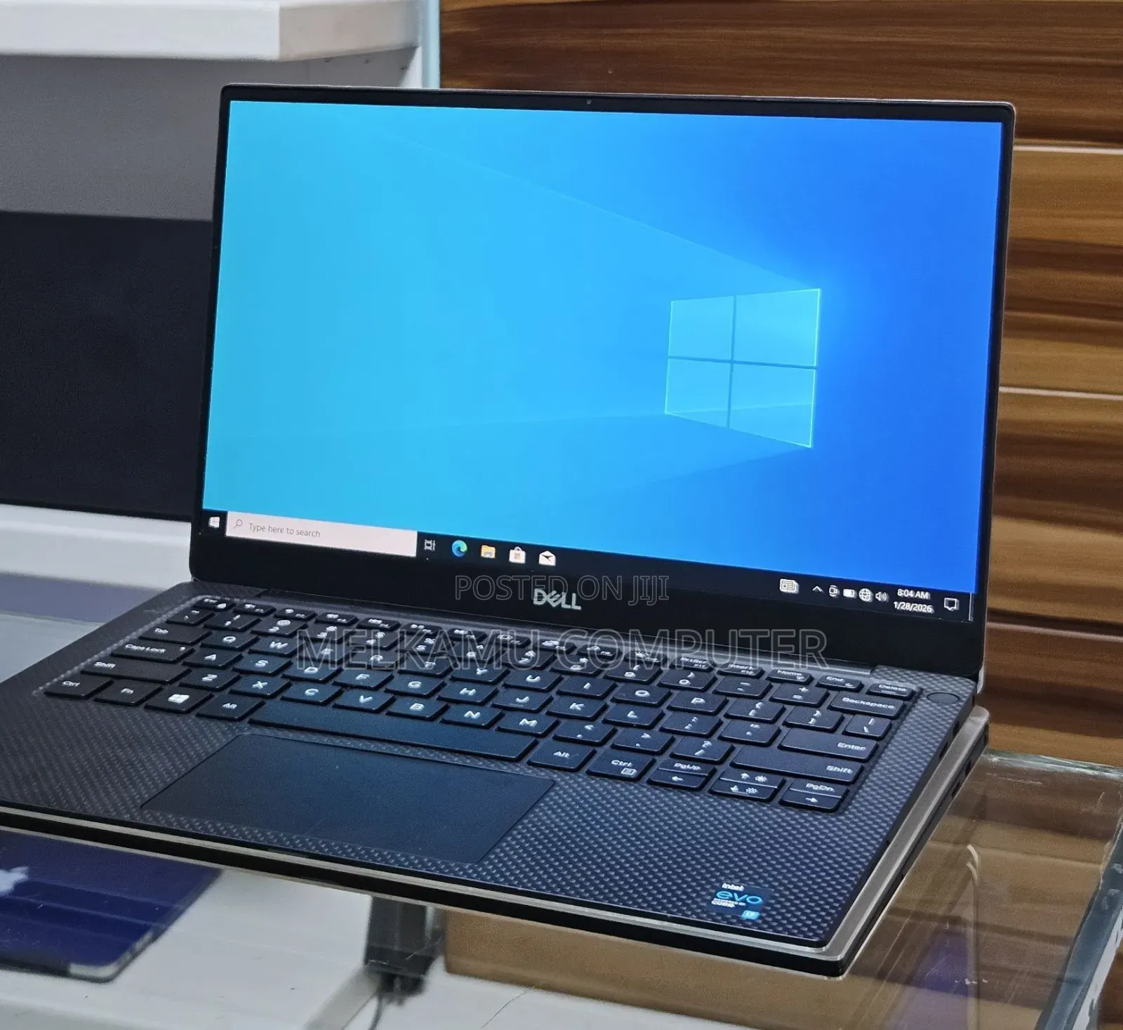 New Laptop Dell XPS 13 16GB Intel Core i7 SSD 512GB
