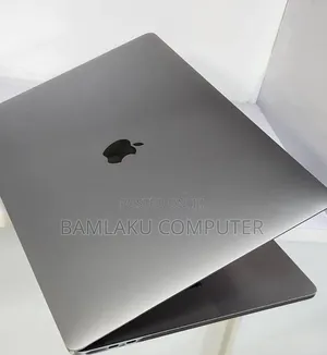 New Laptop Apple MacBook Pro 2019 16GB Intel Core i7 SSD 512GB