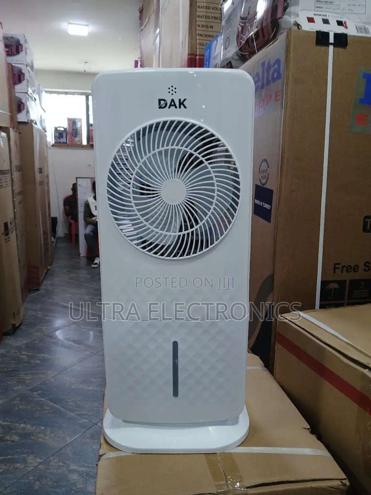 Ac Dak 5.5-Liter Portable Evaporative Air Cooler Featuring