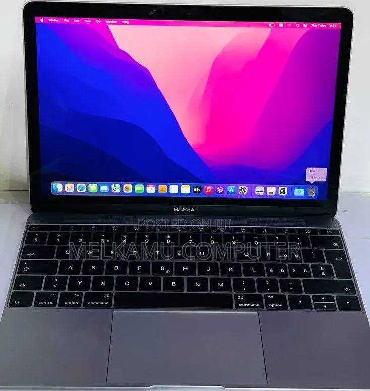 New Laptop Apple MacBook Air 2017 8GB Intel Core i5 SSD 512GB