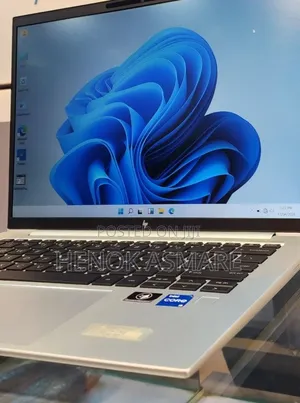 New Laptop HP EliteBook 640 G9 16GB Intel Core i5 SSD 512GB