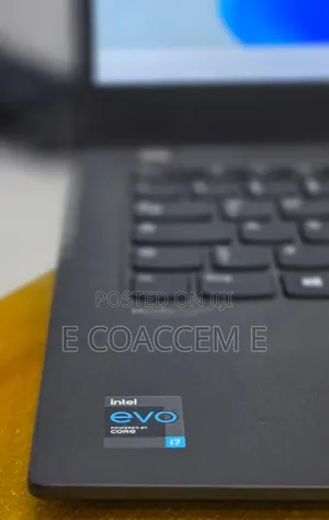 New Laptop Lenovo ThinkPad T14s Gen 2 16GB Intel Core i7 SSD 512GB
