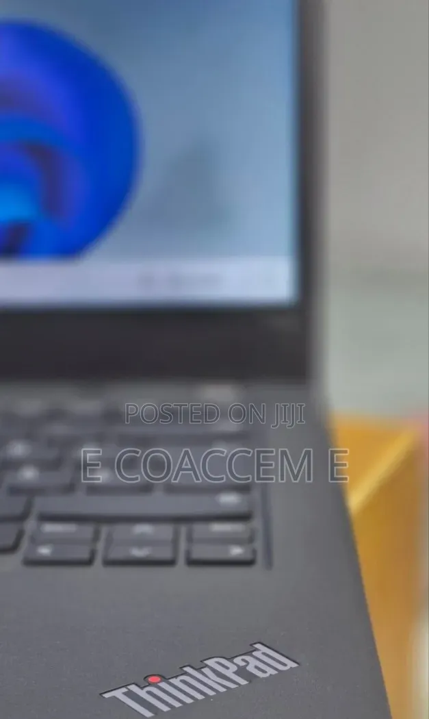 New Laptop Lenovo ThinkPad T14s Gen 2 16GB Intel Core i7 SSD 512GB