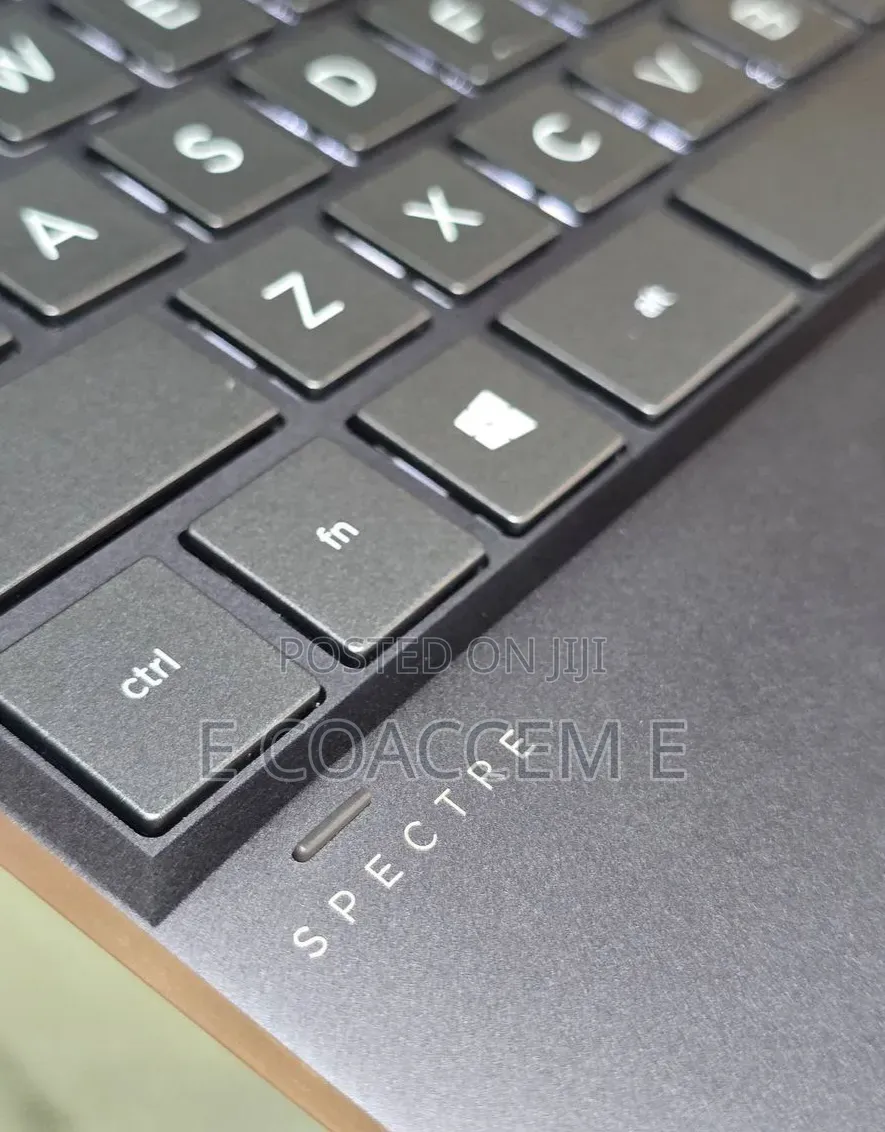 New Laptop HP Spectre 13t 16GB Intel Core i7 SSD 1T