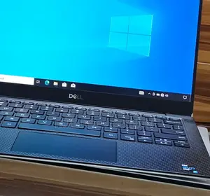 New Laptop Dell XPS 15 16GB Intel Core i7 SSD 512GB